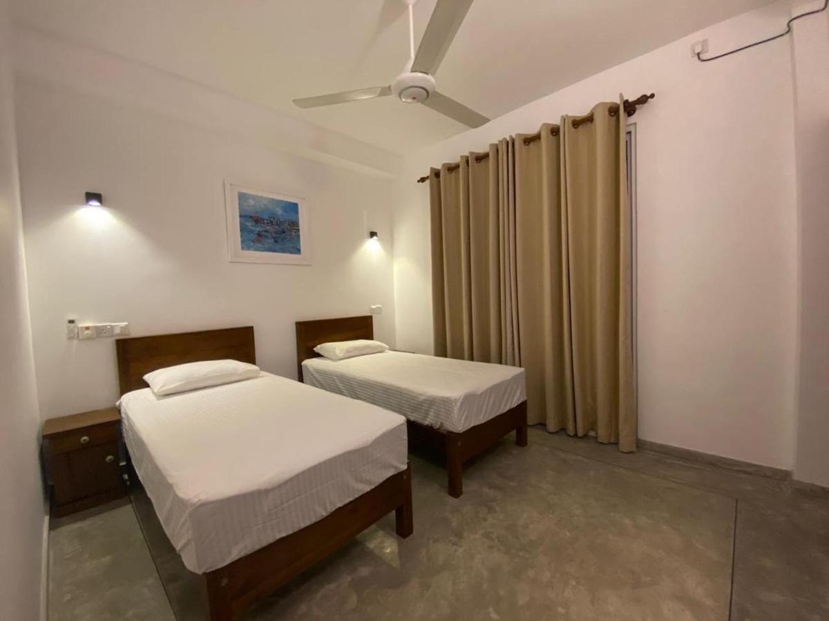Kalan Mirissa Hotel Buitenkant foto